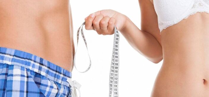 women measure men's penises before enlargement